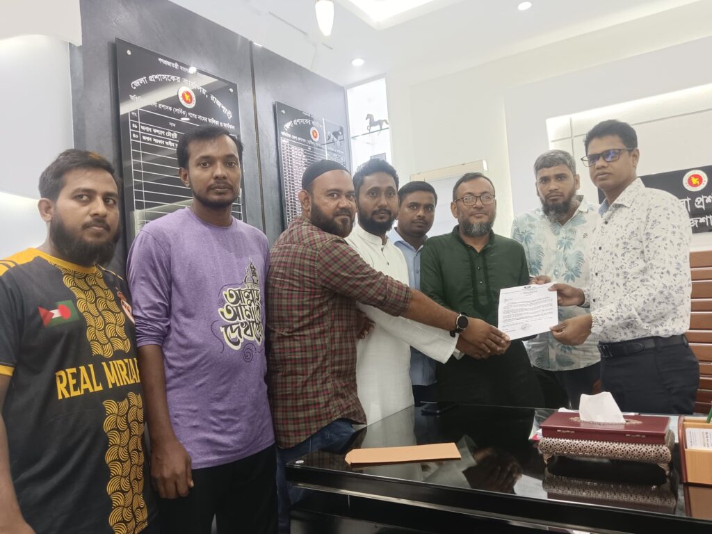 রাজশাহীর কার ও মাইক্রোবাস শ্রমিক ইউনিয়নের ৫ দফার স্মারক লিপি প্রদান
