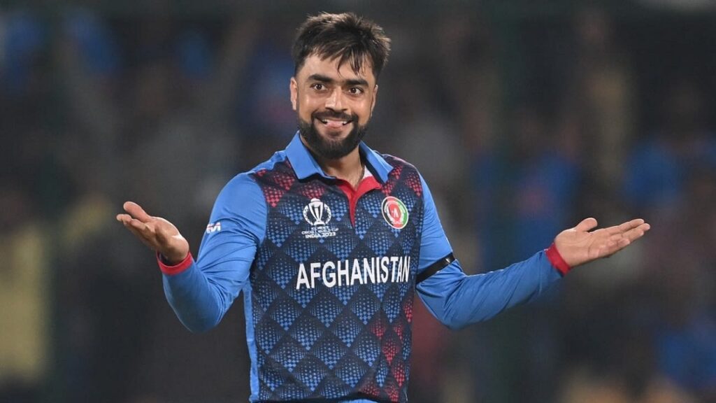 আন্তর্জাতিক টি-টোয়েন্টিতে সর্বোচ্চ উইকেট শিকারের বিশ্বরেকর্ড গড়েছেন আফগানিস্তান অধিনায়ক রশিদ খান
