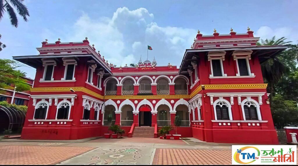 উপাধ্যক্ষের কক্ষে ছাত্রদলের ধস্তাধস্তি, কলেজের শিক্ষকদের নিন্দা