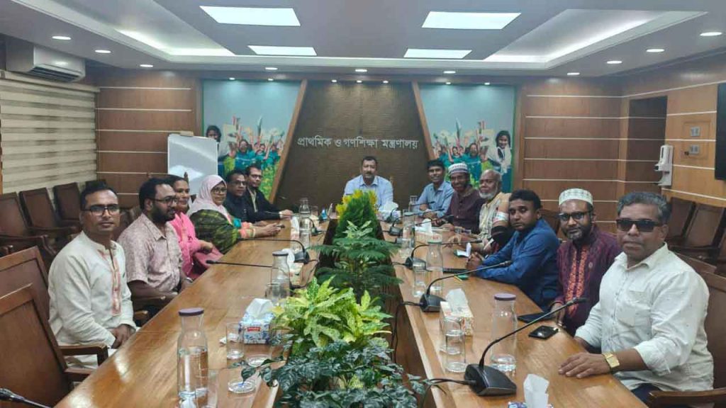 প্রাথমিক শিক্ষকদের কর্মবিরতি স্থগিতের সিদ্ধান্তও স্থগিত!