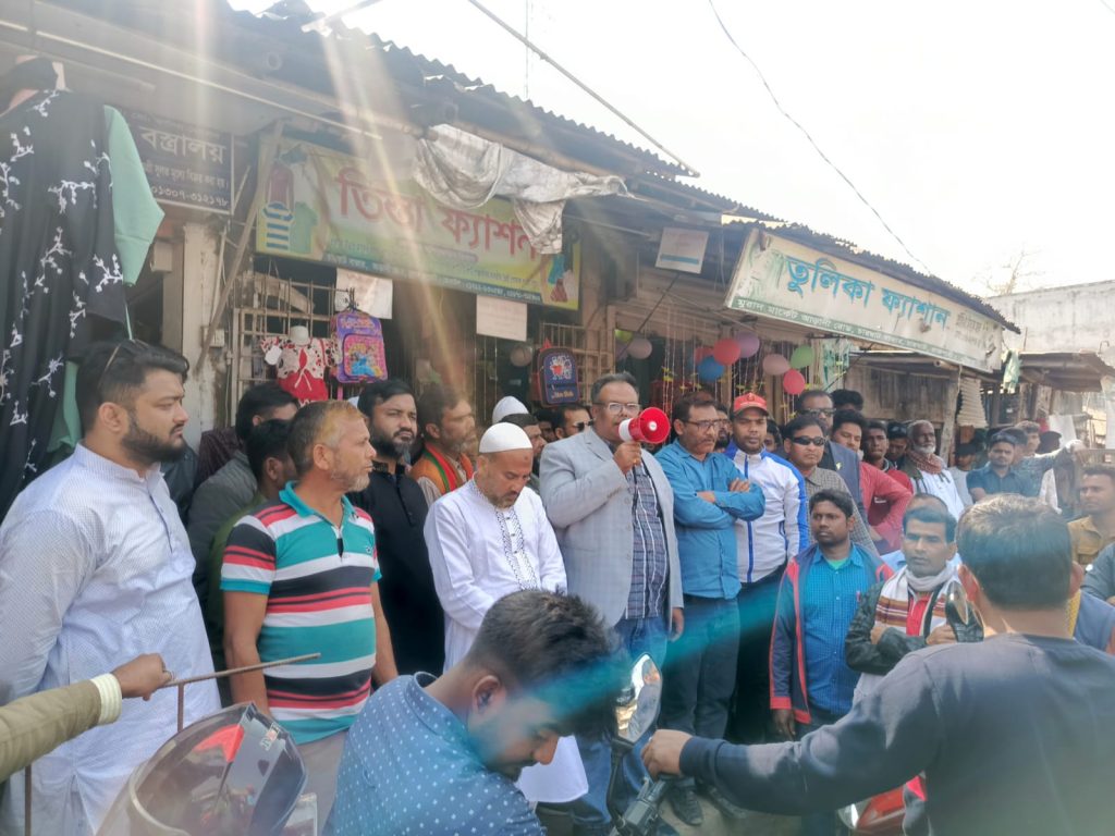 রাজশাহী-৬ আসনে নতুন চমক,মাঠে সক্রিয় আনোয়ার হোসেন উজ্জ্বল