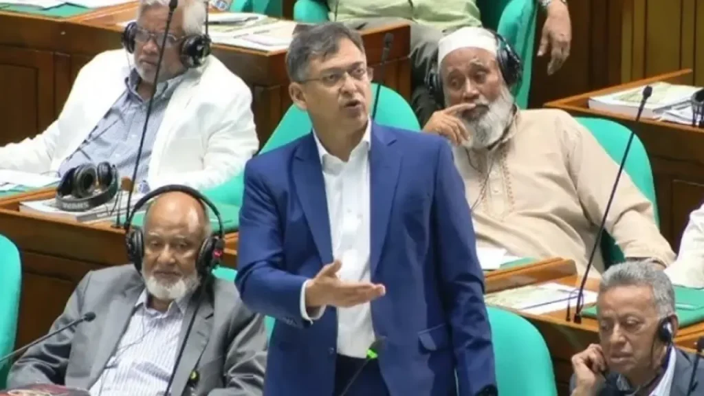 ভারত-মিয়ানমার সীমান্তে কাঁটাতারের বেড়া দেবে বাংলাদেশ : স্বরাষ্ট্রমন্ত্রী সালাহউদ্দিন আহমদ
