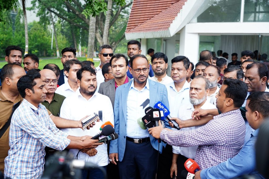 সাফারি পার্কের আদলে আধুনিকায়ন হবে রাজশাহী চিড়িয়াখানা: প্রতিমন্ত্রী টুকু