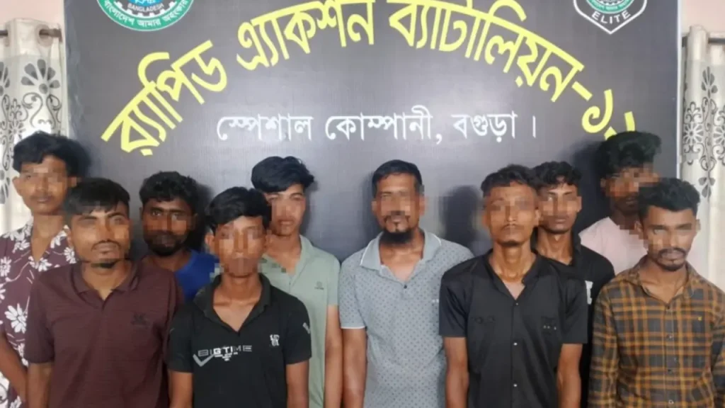 বগুড়ায় অস্ত্রসহ গ্রেপ্তার ১১ বগুড়ায় অস্ত্রসহ গ্রেপ্তার ১১