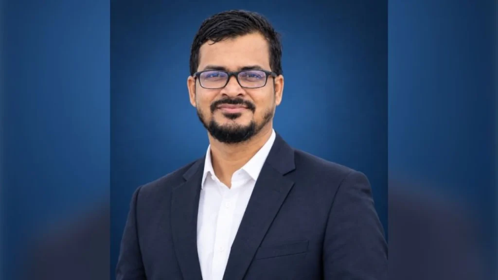 চবির নতুন প্রক্টর অধ্যাপক কামরুল হোসেন